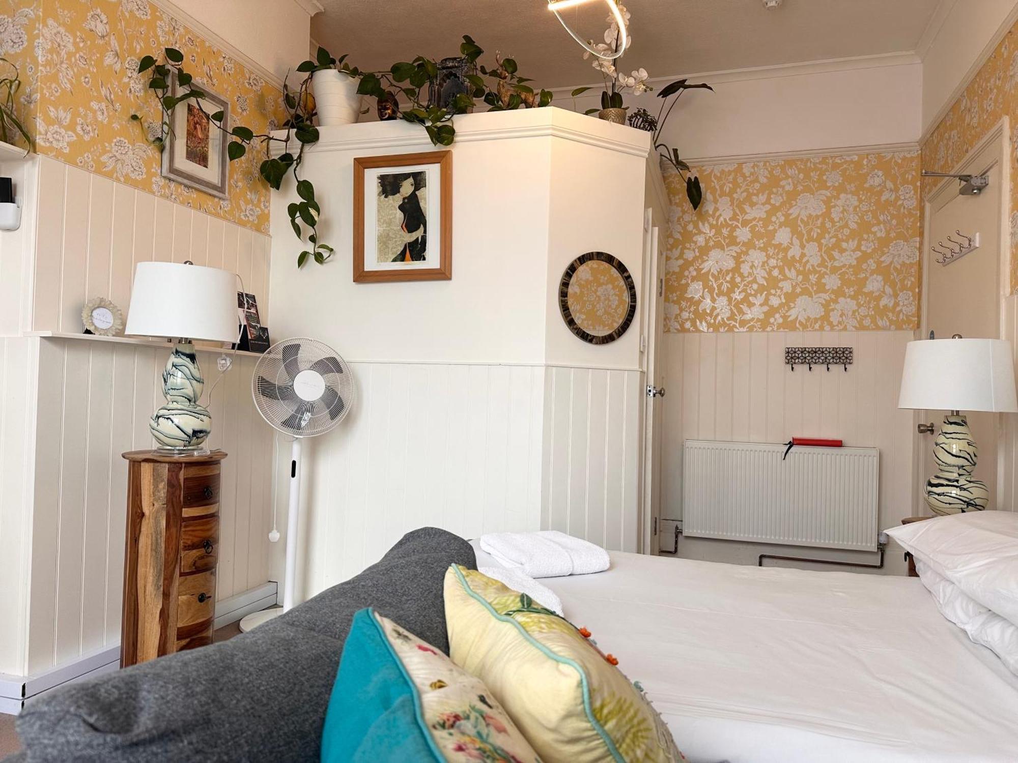 La Di Da Hotel Beach Town Bournemouth Ngoại thất bức ảnh